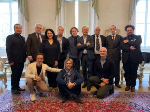 Tosca – foto di gruppo nel ridotto